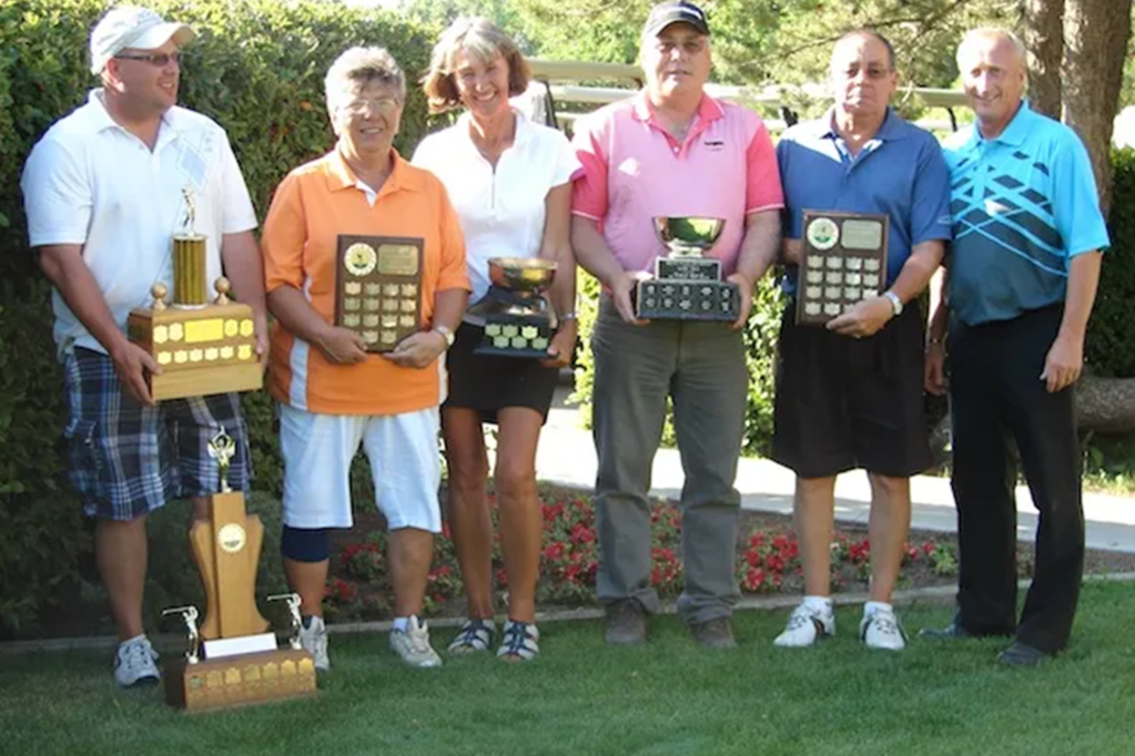 Tournament winners with their prizes